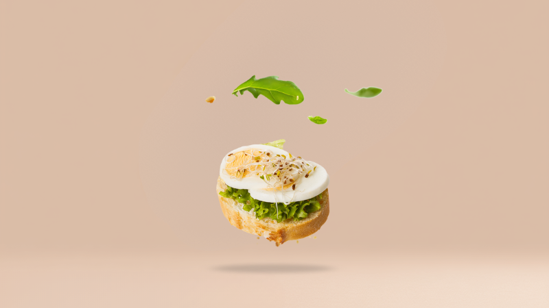 Mini kanapka z jajkiem