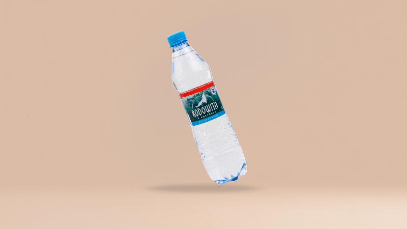 Woda niegazowana (1l)